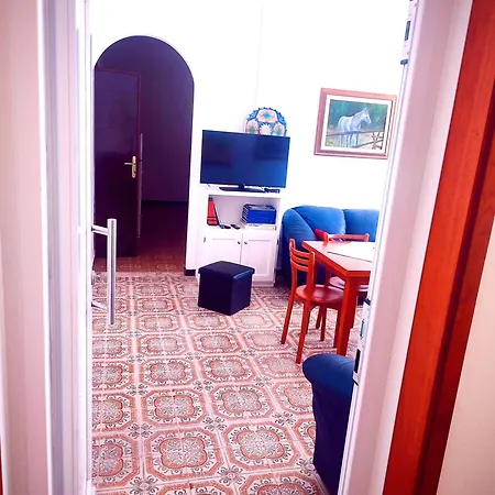 50 Mt Dal Blu By Garden Apartment Castelsardo